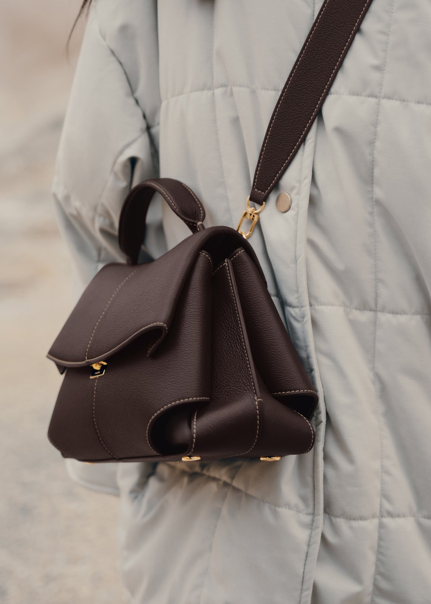 Mokki
EDITION TEXTURED EBONY