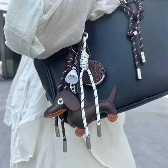 bag charm πΆπ«