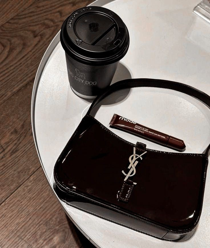SAINT LAURENT
Mini Le 5 à 7 Hobo Shoulder Bag in gloss leather