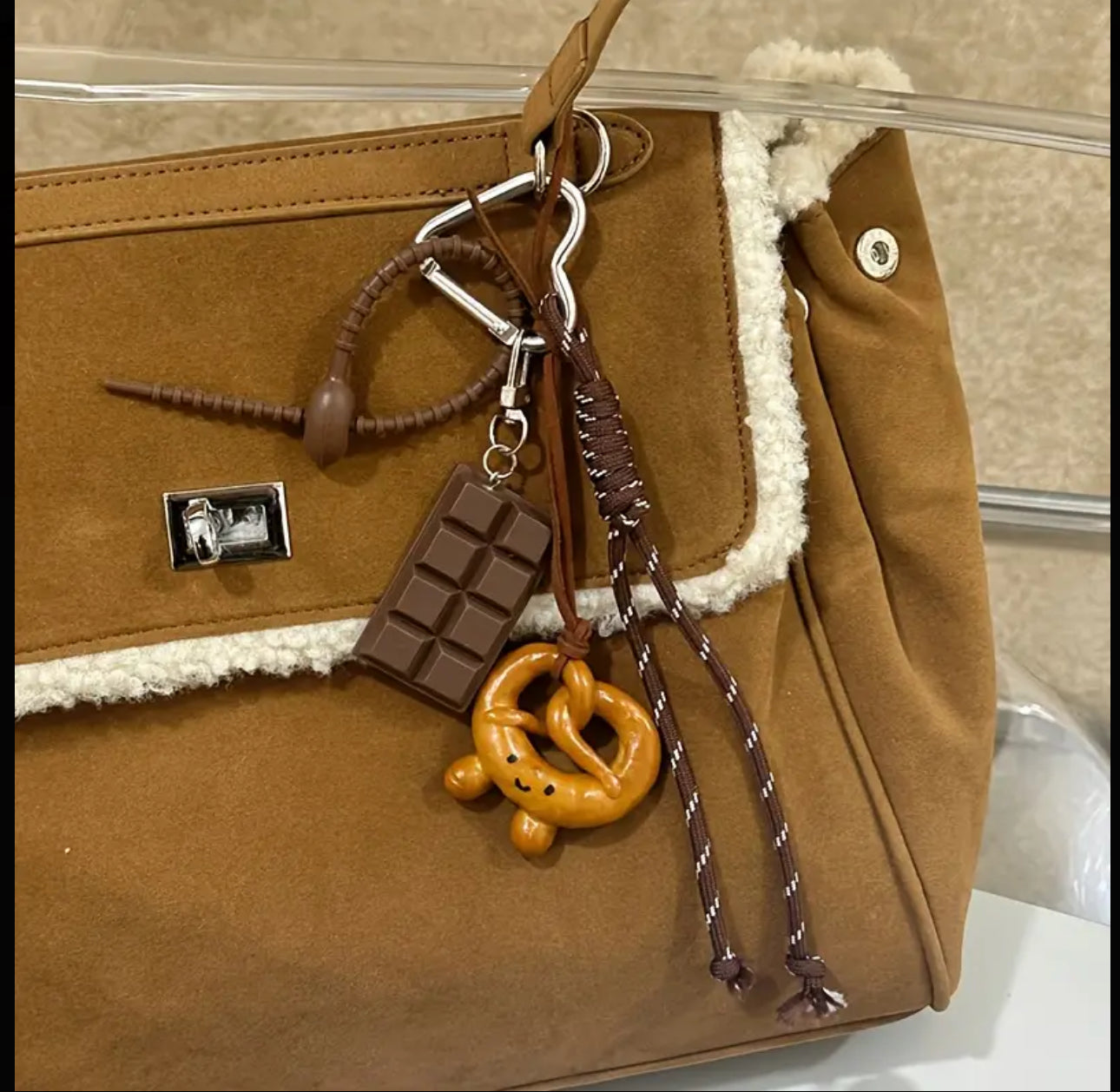 🥯🥨🥐 bag charm
