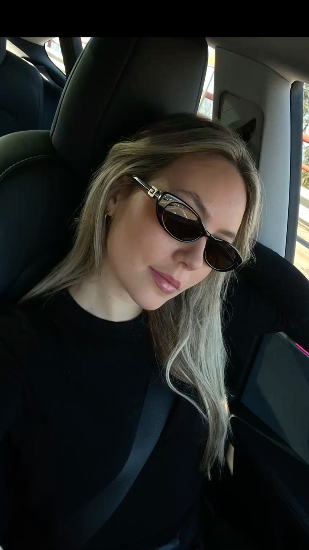Gucci frame black