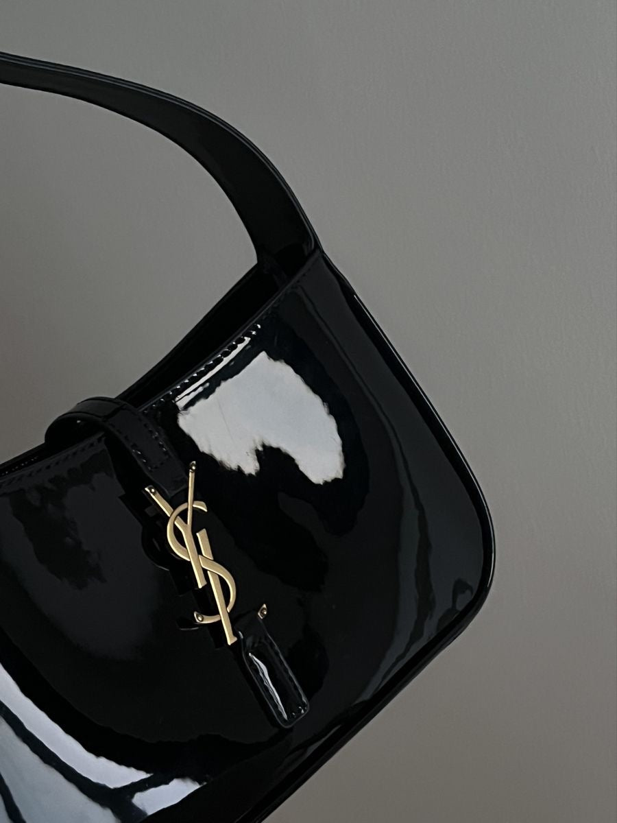 SAINT LAURENT
Mini Le 5 à 7 Hobo Shoulder Bag in gloss leather