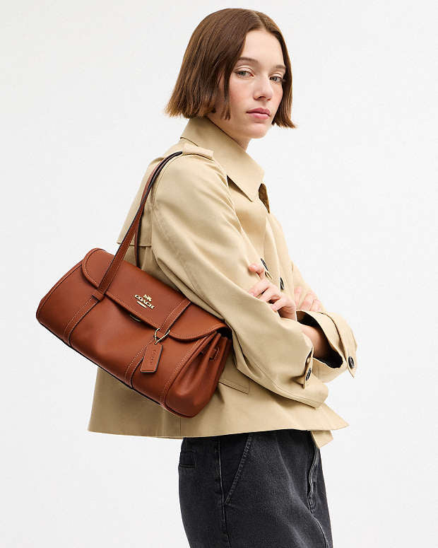 Coach New Bridget flap Shoulder Bag