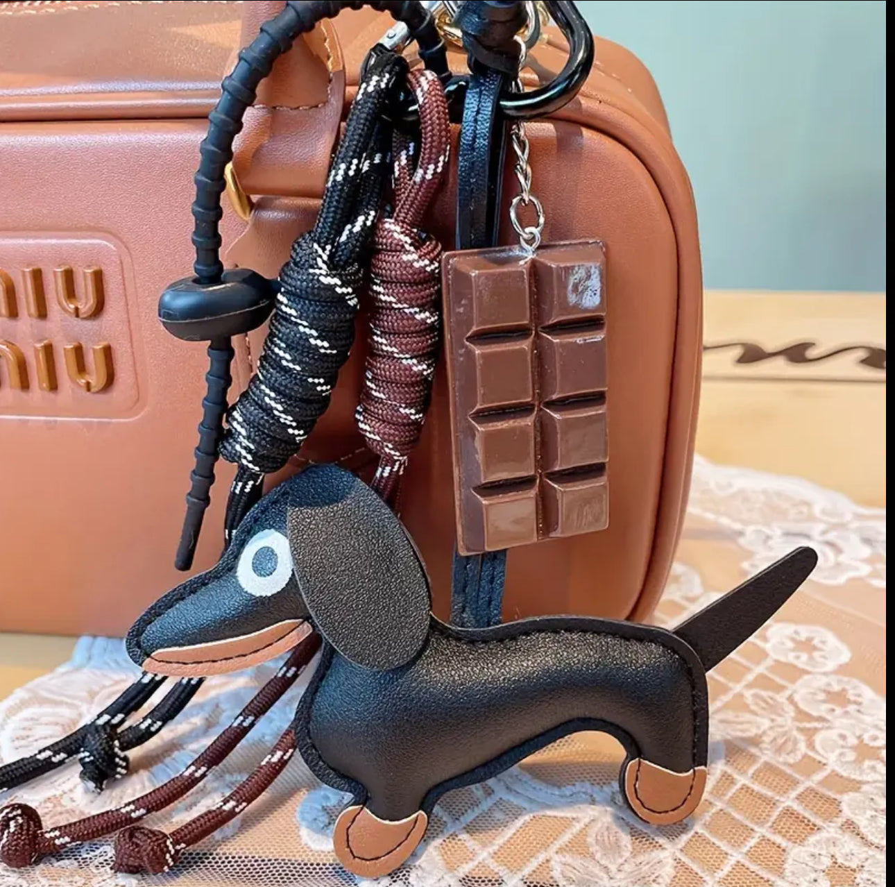 bag charm πΆπ«