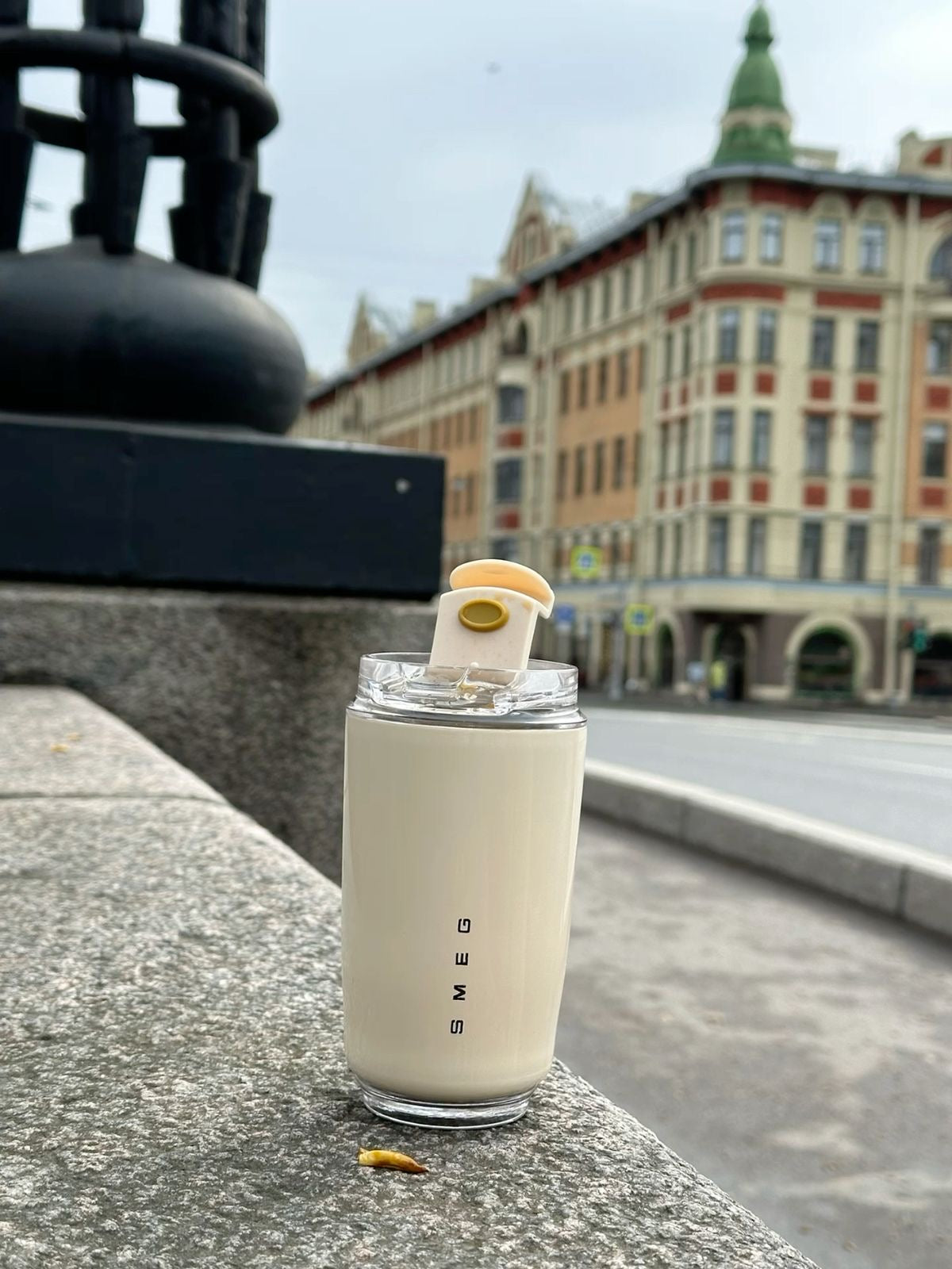 SMEG coffee tumbler