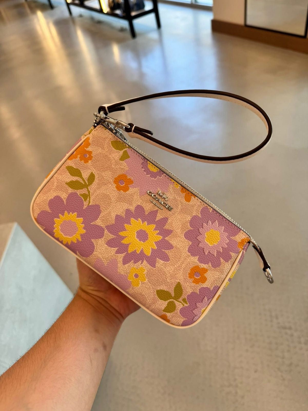 Coach Nolita 19 floral 🌸