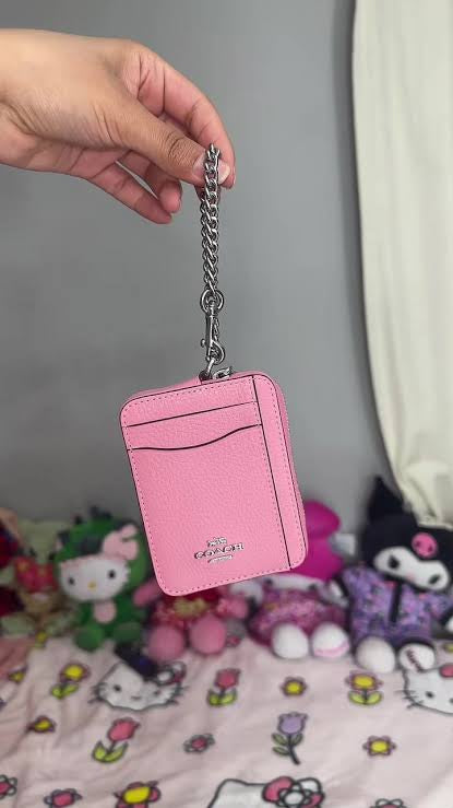 COACH® | Essential Chain Card Case