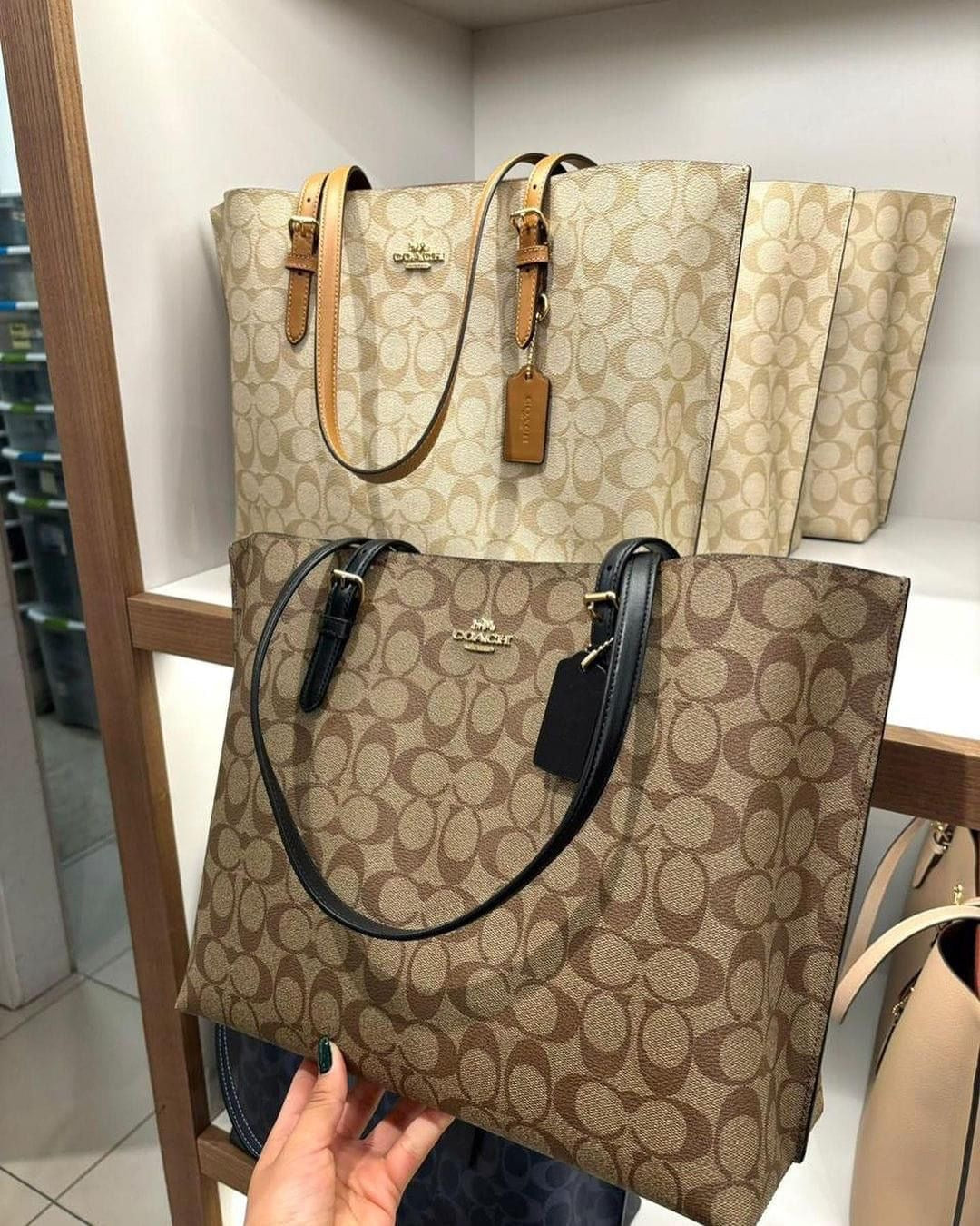 Coach tote