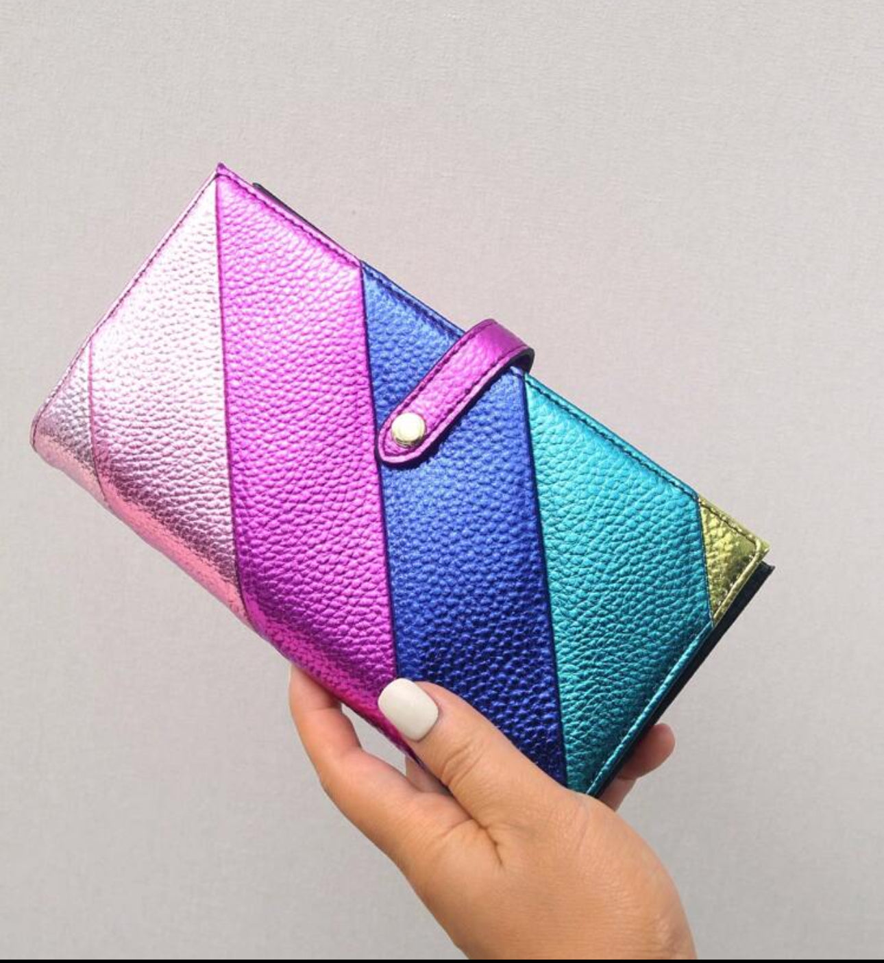 Metallic wallet