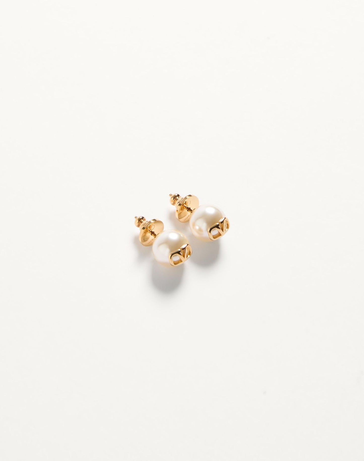 Vlogo Signature Earrings With Pearls
