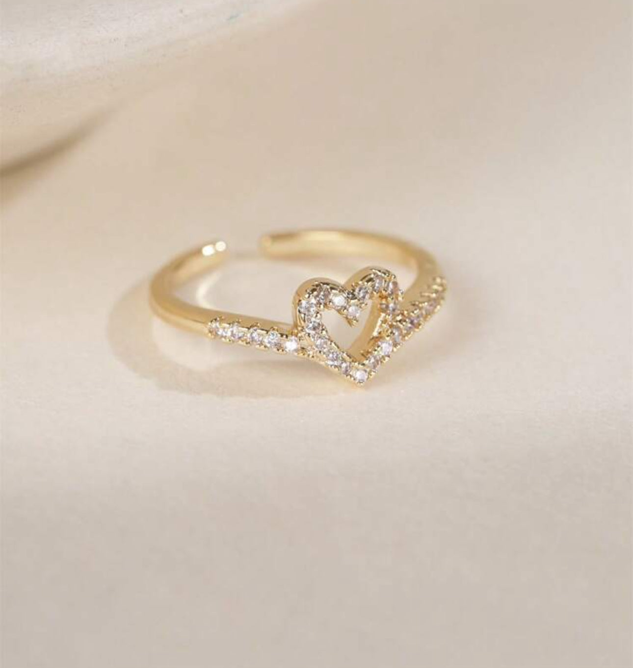 Heart ring