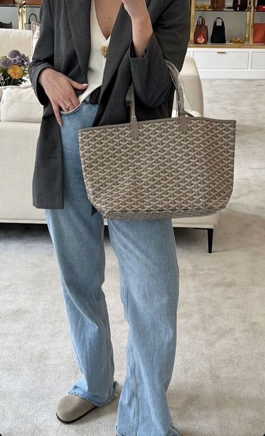 Goyard medium tote khaki