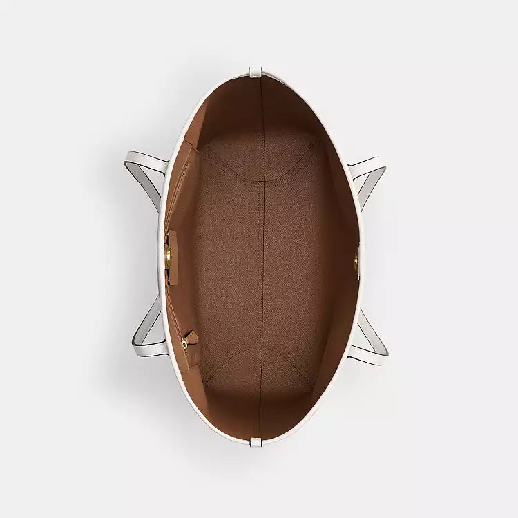 Coach City Tote Bag
In Signature Canvas