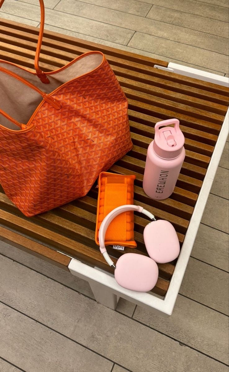 Goyard Medium tote orange