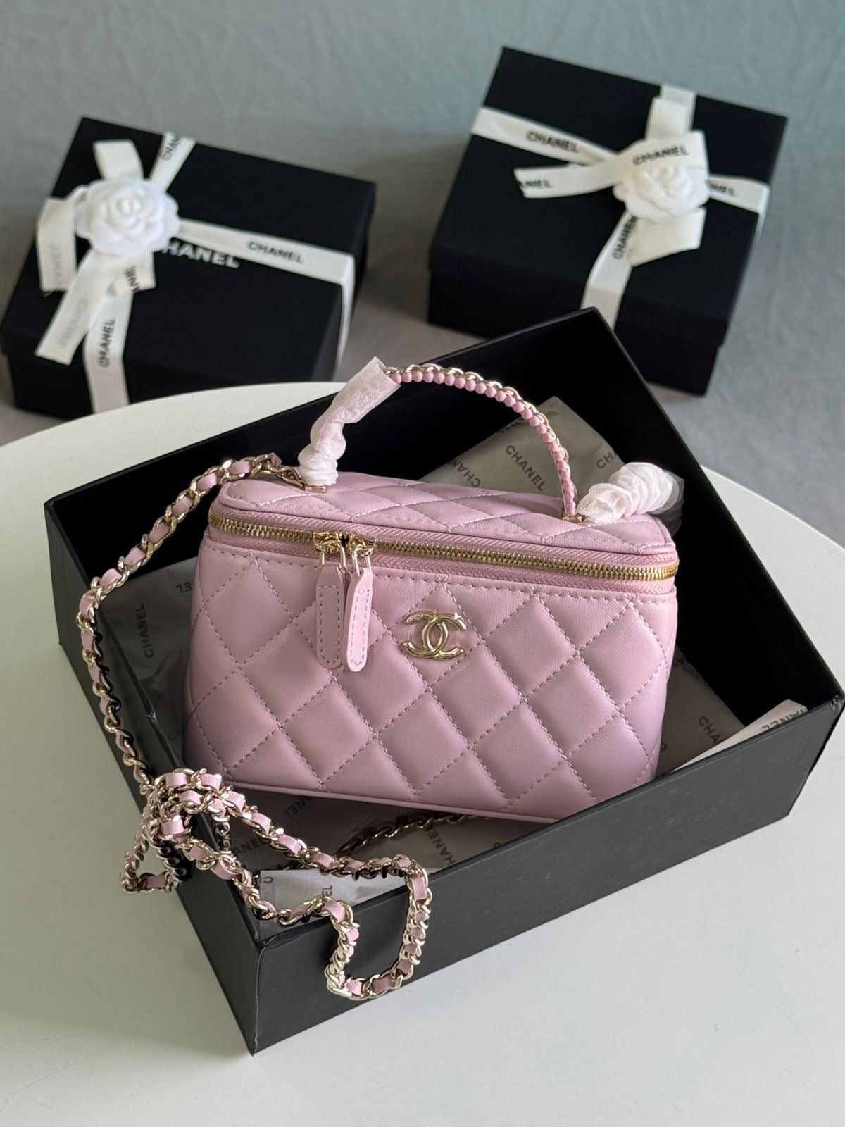 Chanel vanity pink