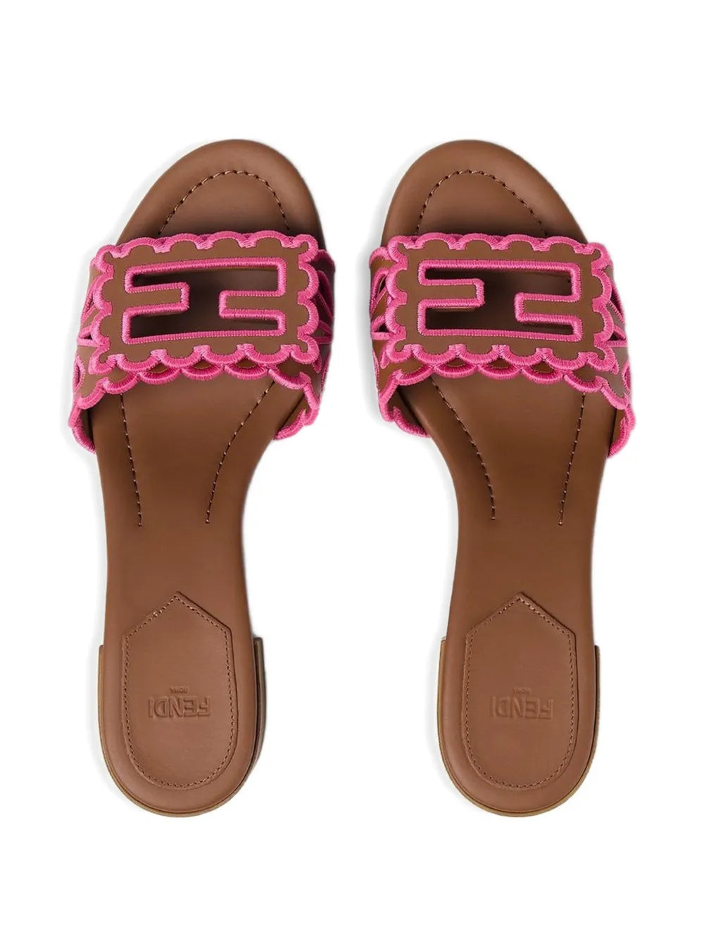 Scalloped sandals pink
