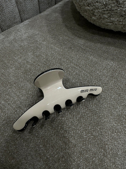 Miu Miu claw