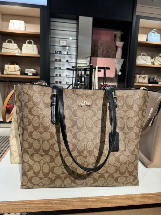 Coach mollie tote in signature canvas ( brown )