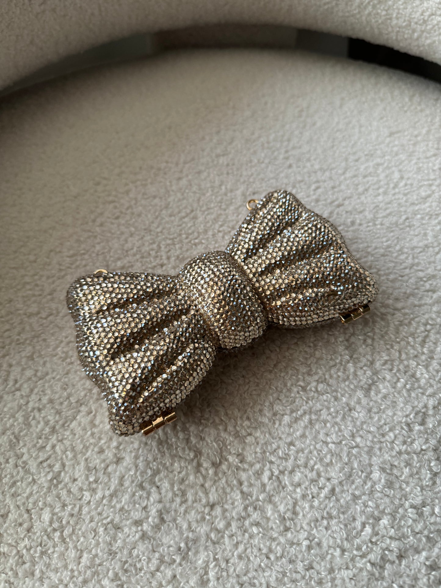 Rhinestone Bow gold