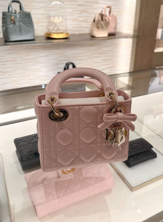 Medium lady Dior gloss pink