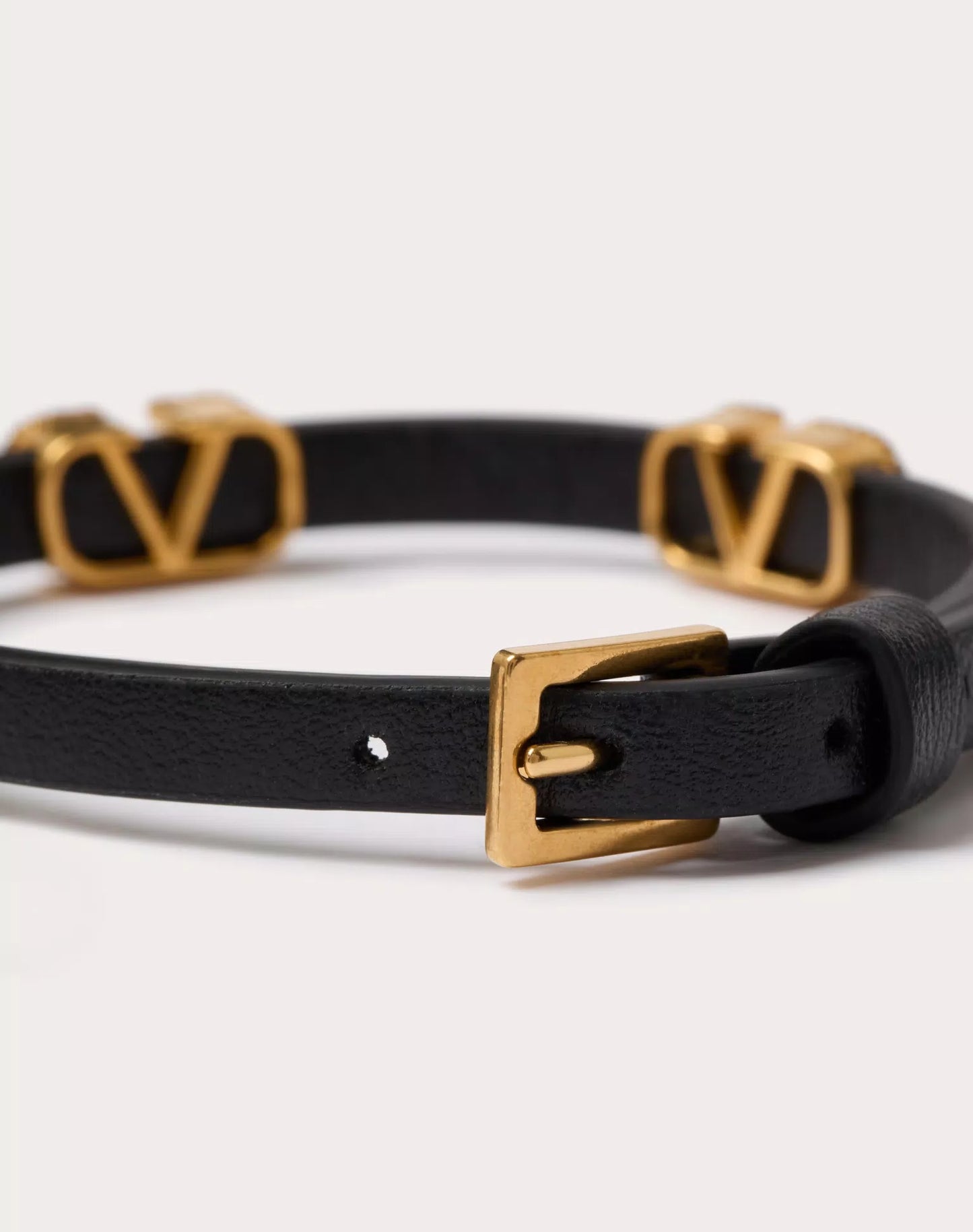 VLOGO SIGNATURE LEATHER BRACELET