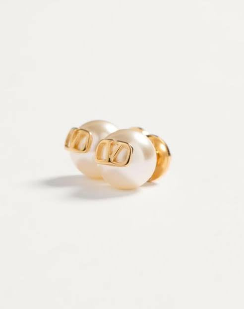 Vlogo Signature Earrings With Pearls