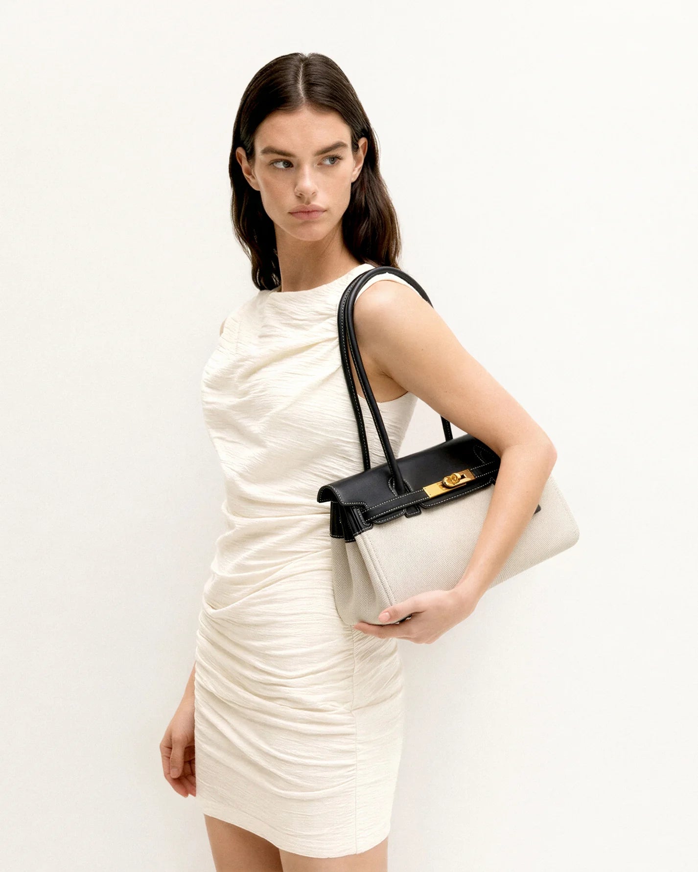 Yara Shoulder Bag - black canvas