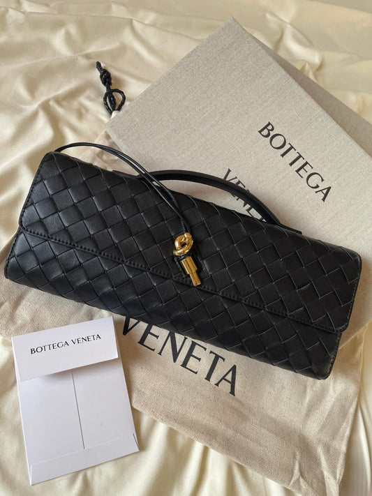 Bottega Veneta Andiamo Clutch