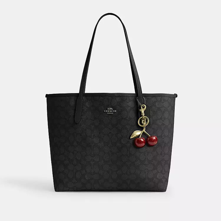 Coach City Tote Bag
In Signature Canvas