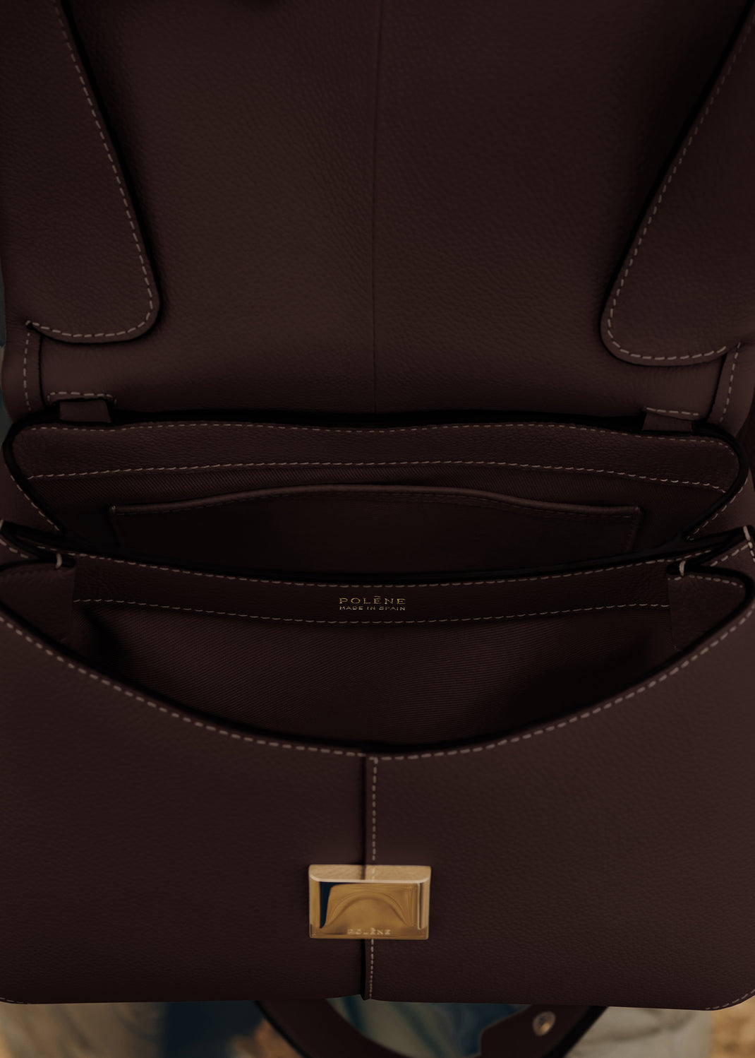Mokki
EDITION TEXTURED EBONY