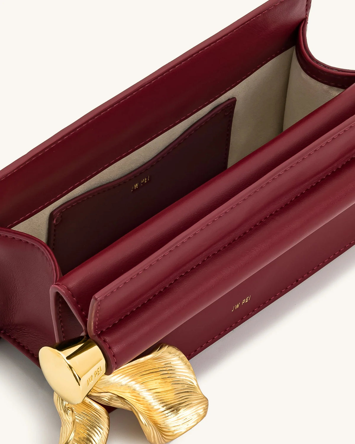 Holly Metal Pendant Embellished Clutch