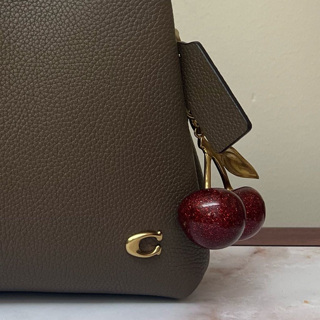 🍒 bag charm