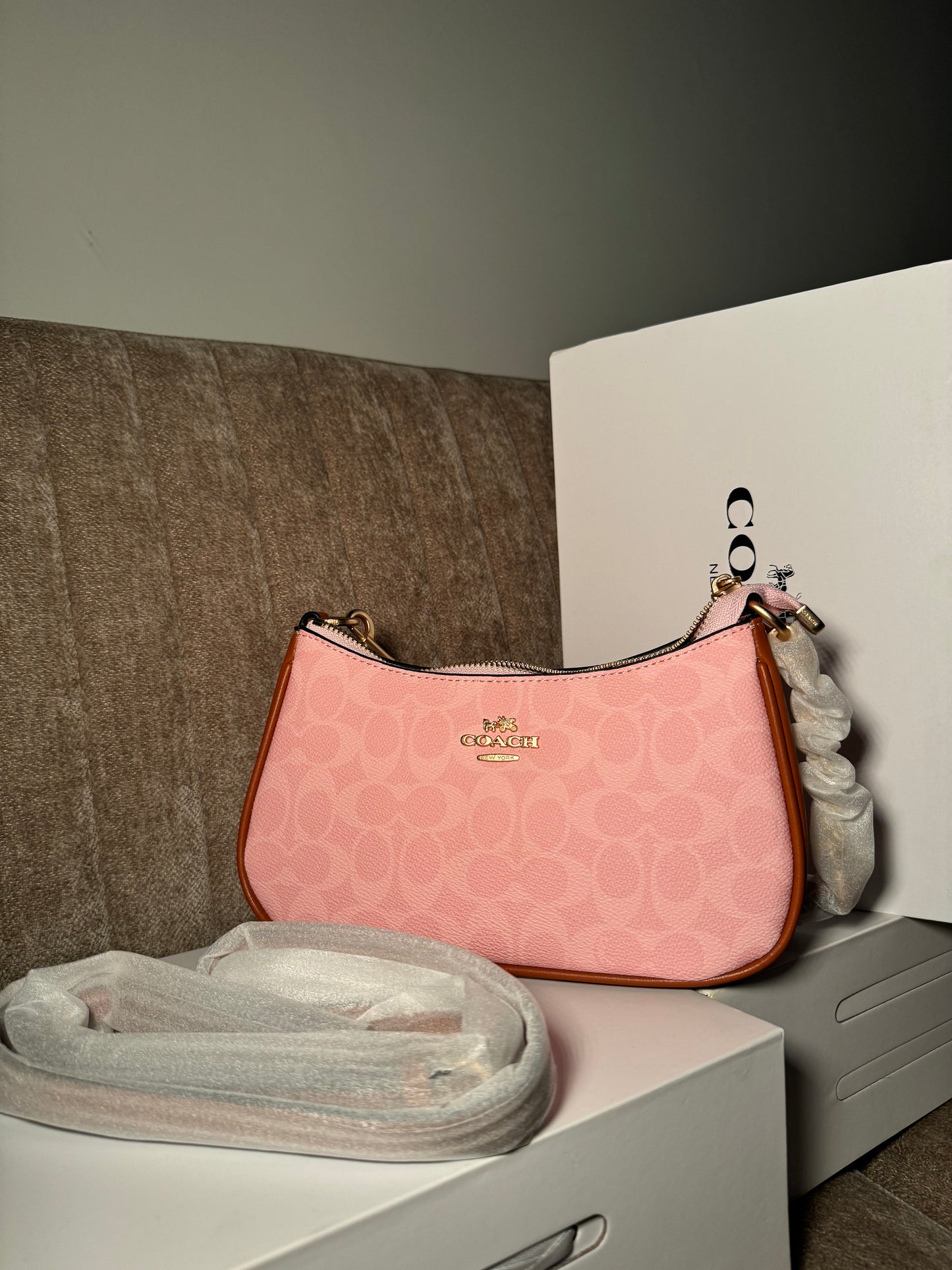 Teri pink