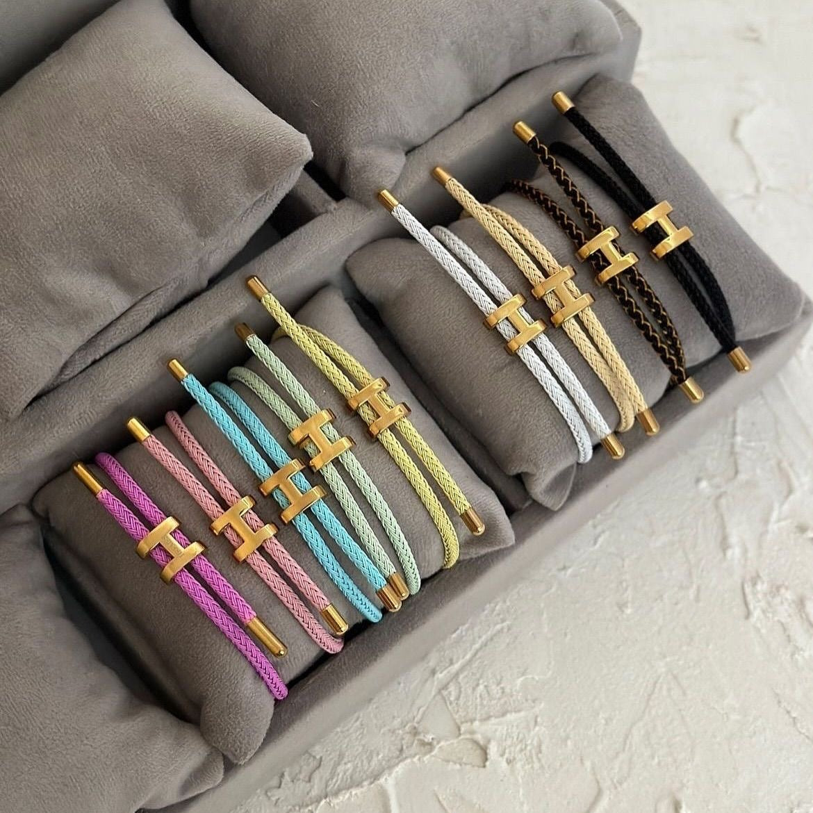 Hermes Bands