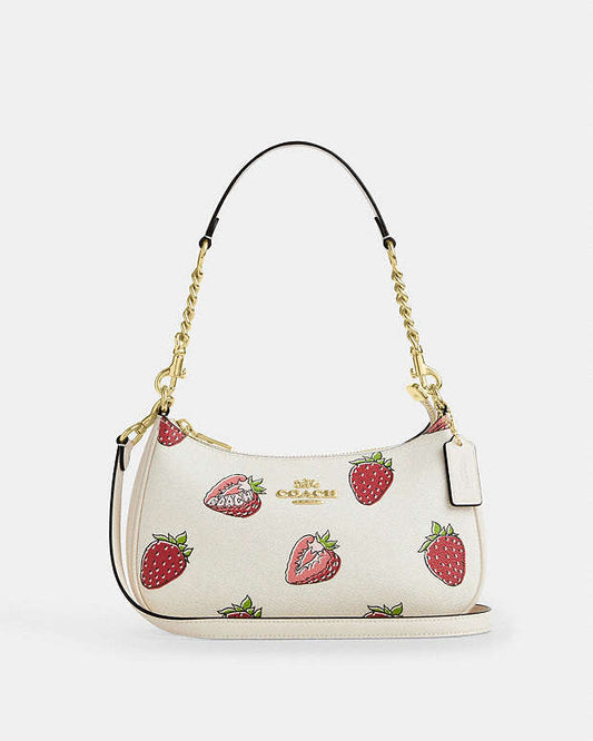 Coach Teri Shoulder Bag 🍓