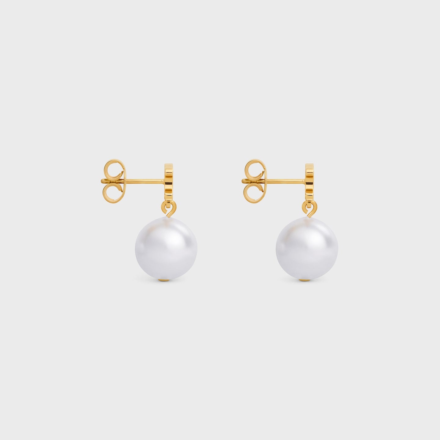 CELINE EARRINGS IN BRASS WITH GOLD FINISH AND RESIN PEARLS