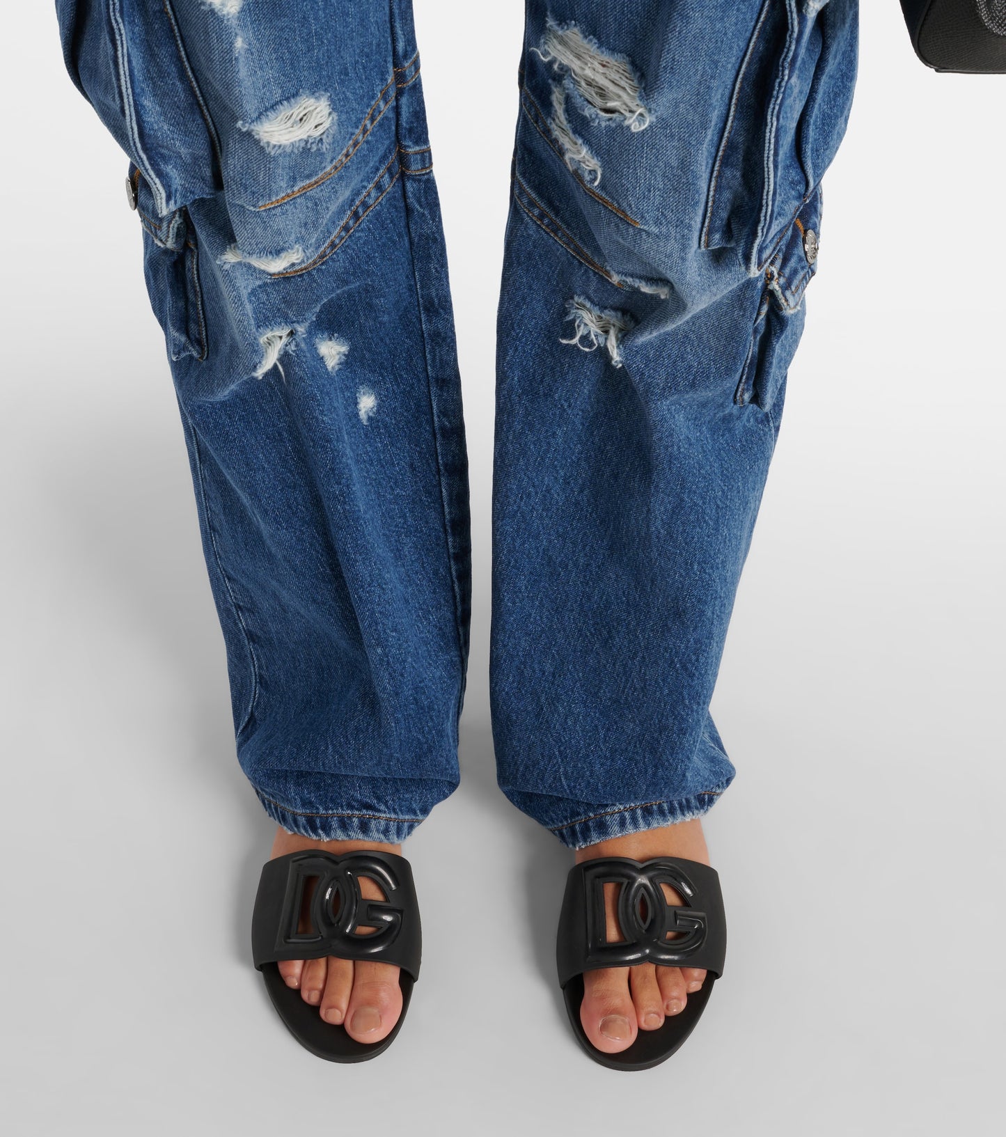 Dolce & Gabbana beach slides