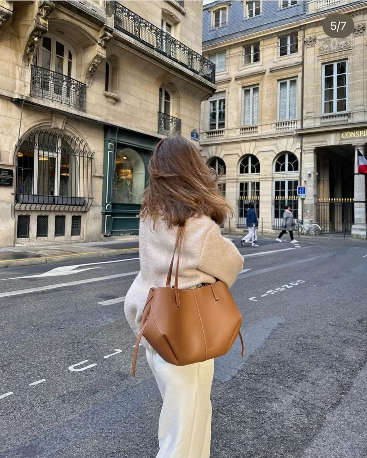 Cyme
EDITION TEXTURED CAMEL