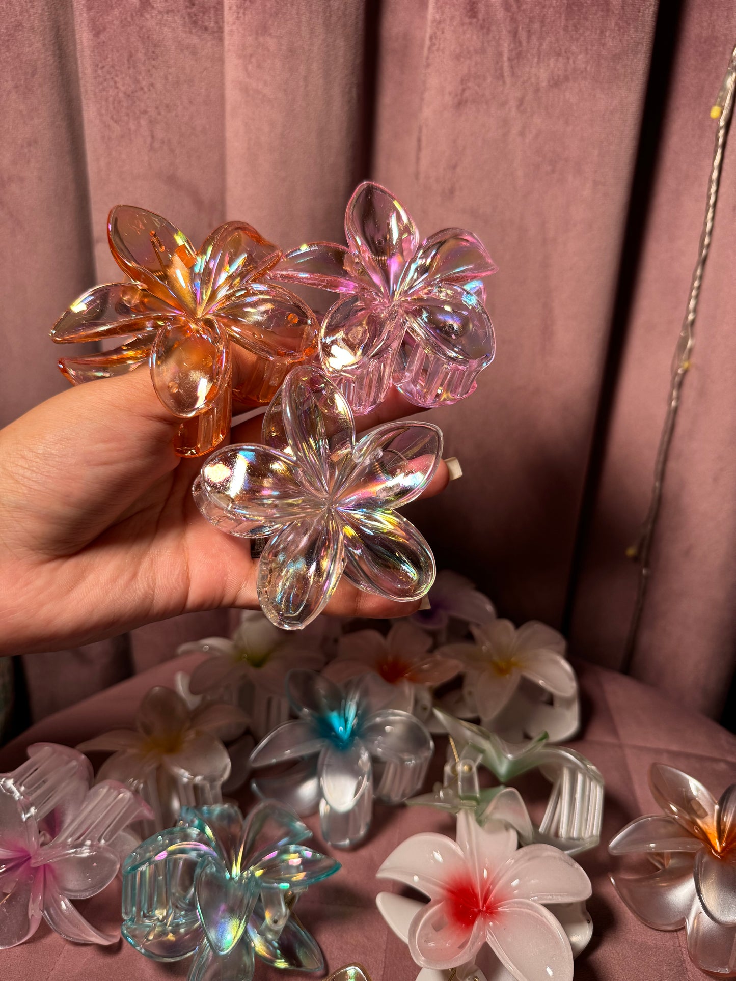 Holographic flower claw ( large )