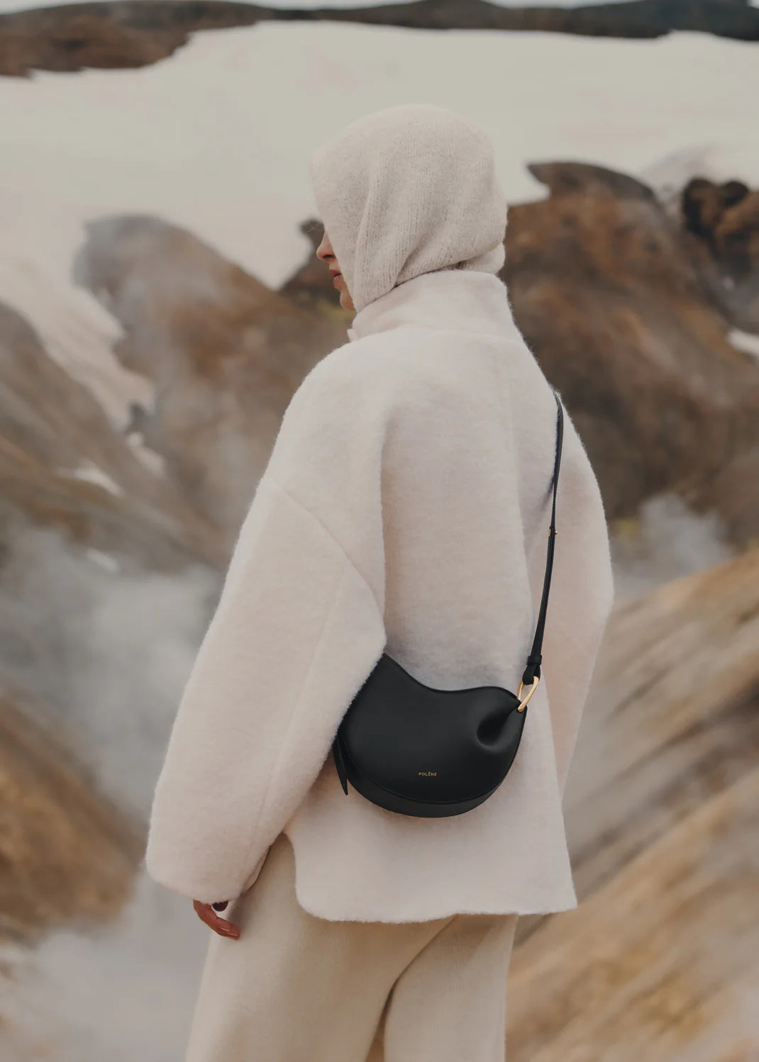 Tonca
EDITION  TEXTURED BLACK