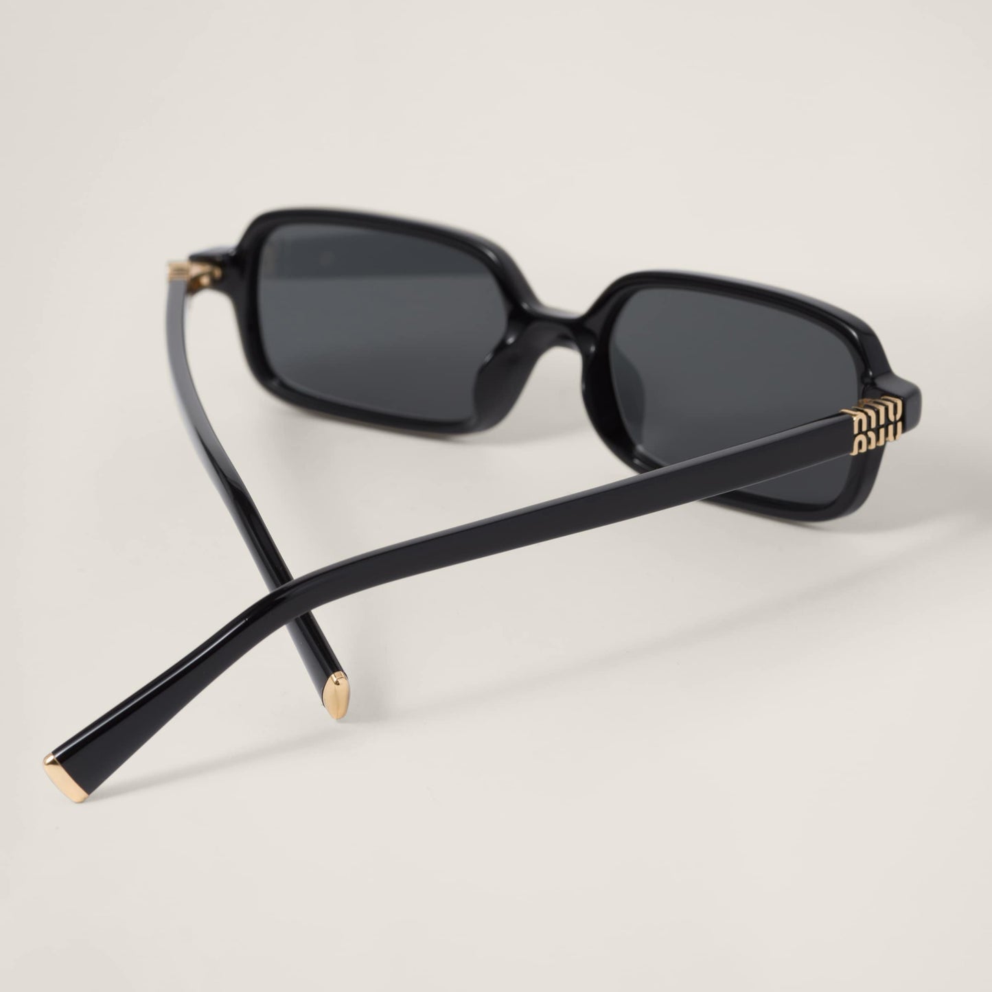 Miu Miu Square sunglasses black