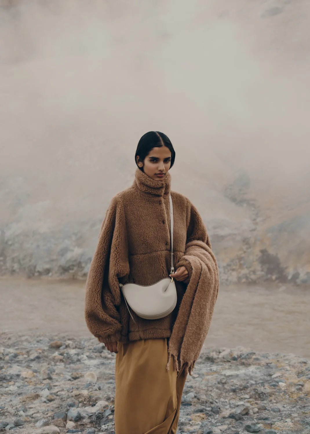 Tonca
EDITION TEXTURED CHALK