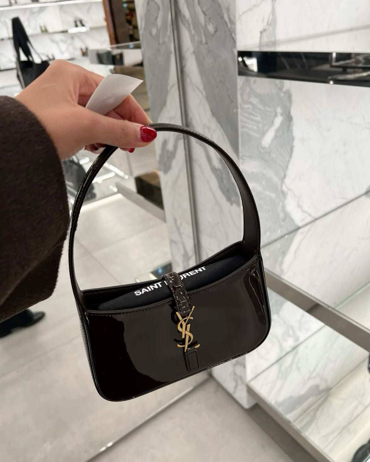 Ysl mini IN PATENT LEATHER
BLACK