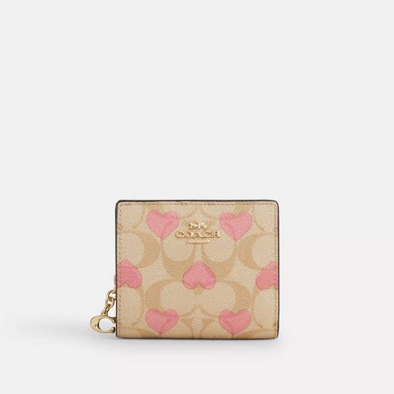 Coach Snap Wallet In Signature Canvas With Heart Print