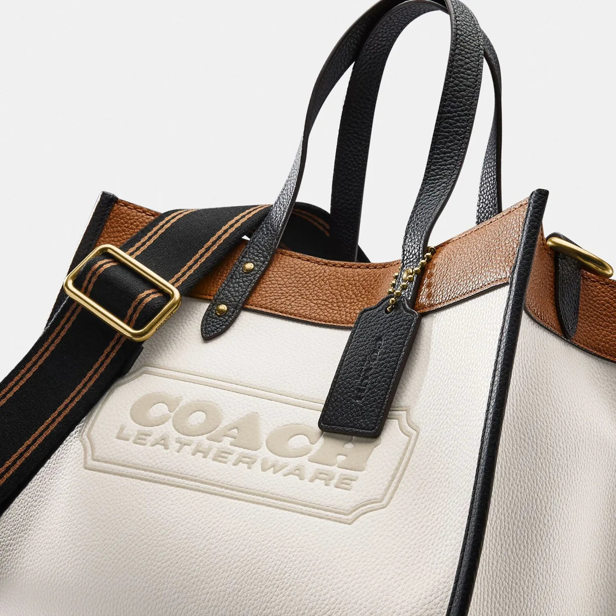 Field Tote 30 In Colorblock With Coach Badge