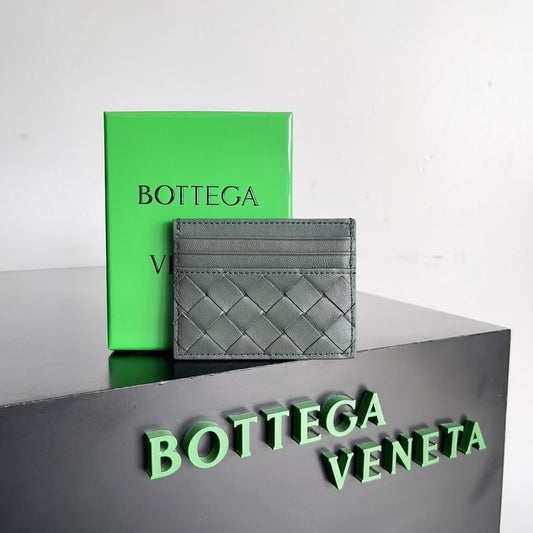 Bottega veneta card holder