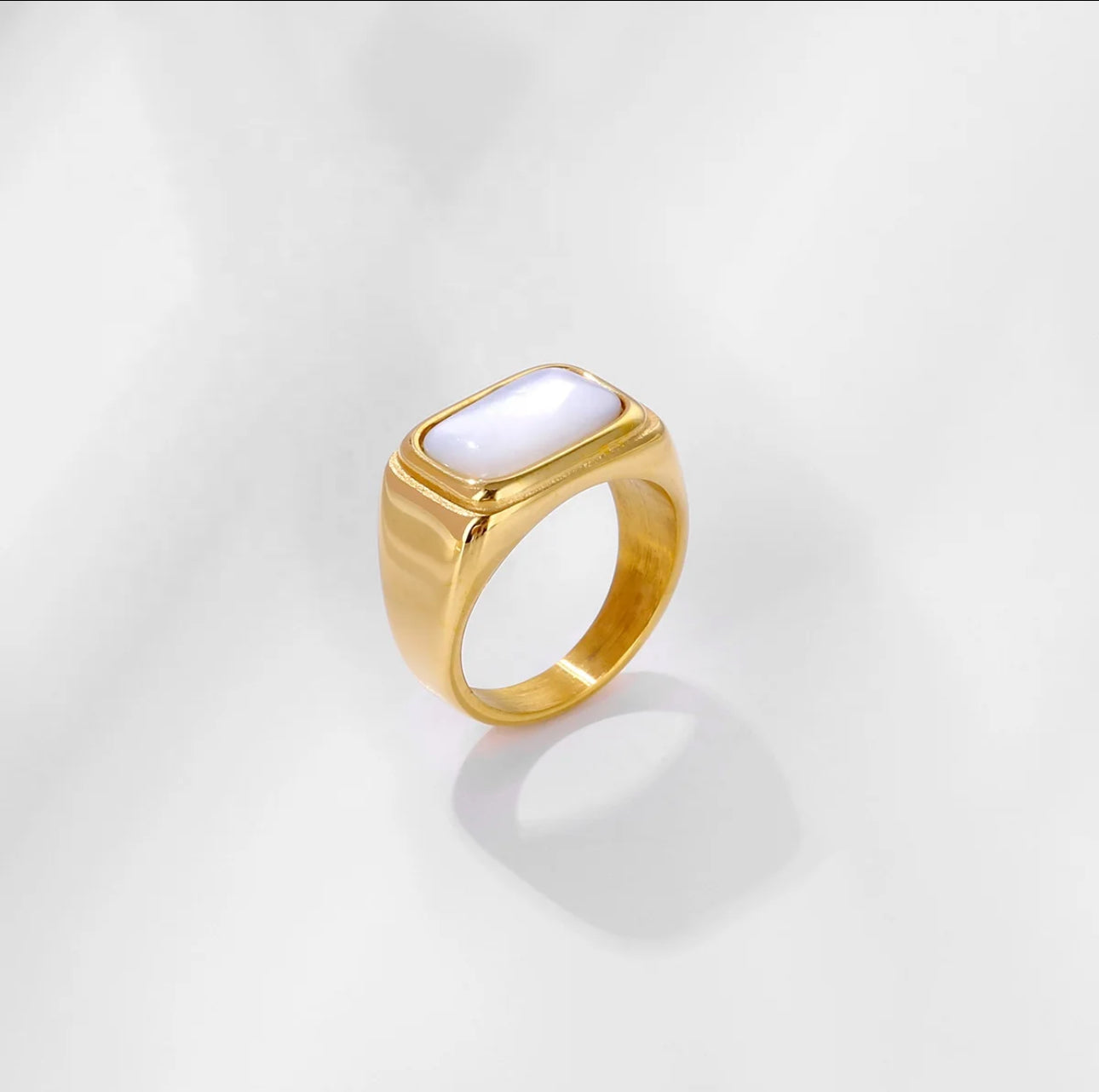 Pearl ring