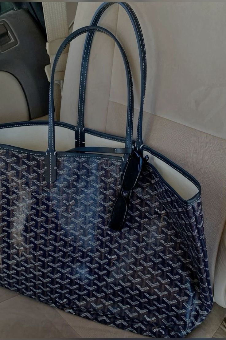Goyard medium tote blue
