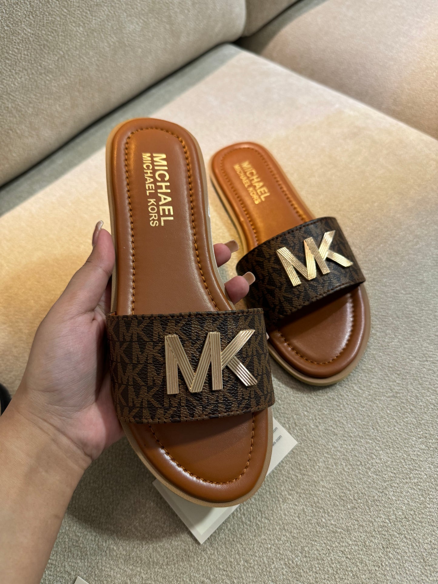 MK slides signature canvas brown