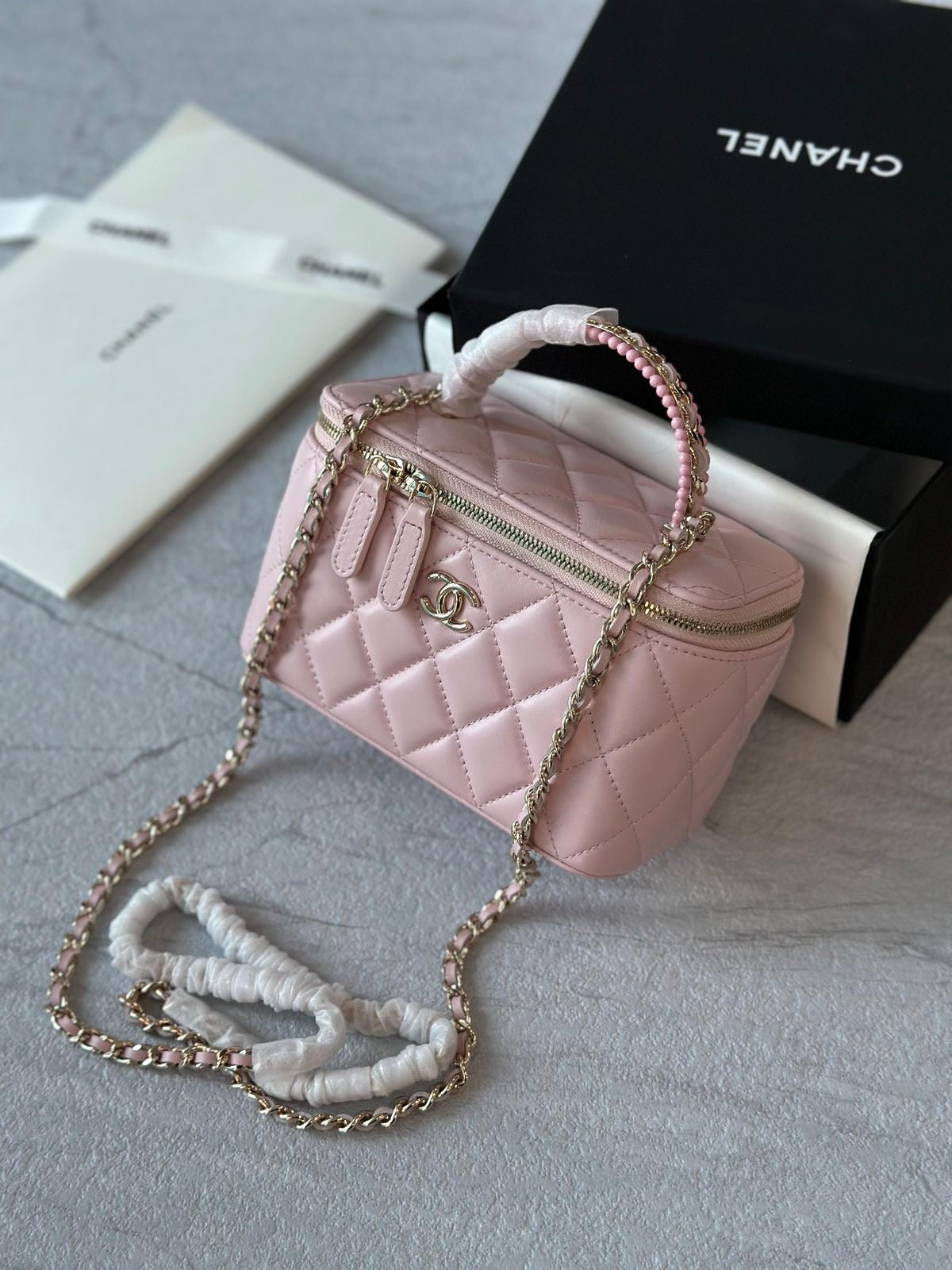 Chanel vanity pink